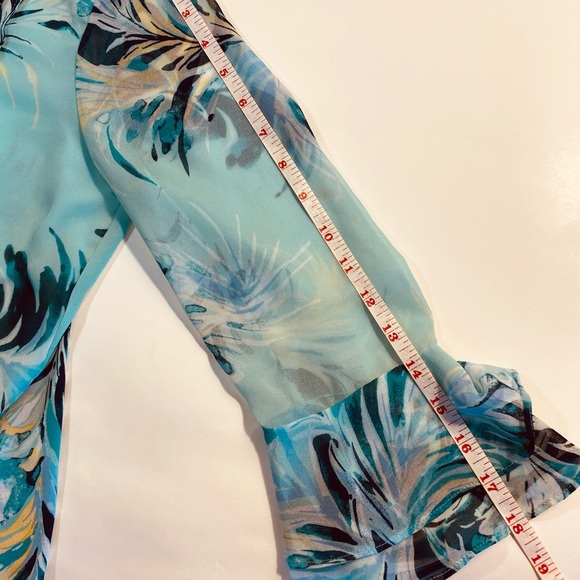 Charter Club- Mint Green printed blouse. Long sleeves. Size PM. Front lining. - Picture 4 of 7